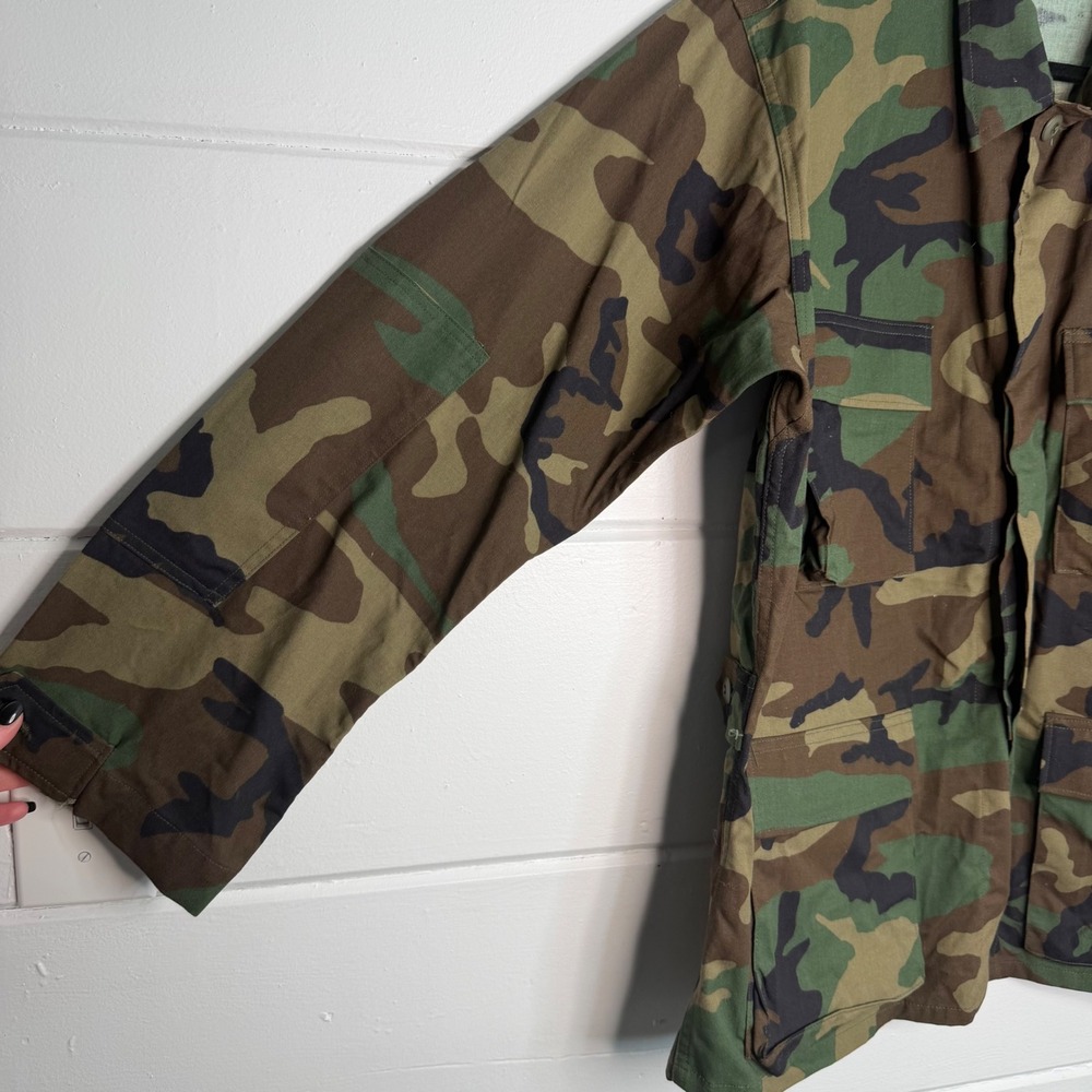 Army‎ Camo Field Jacket Medium Regular "Deeds Not Words" Patch - Picture 5 of 10